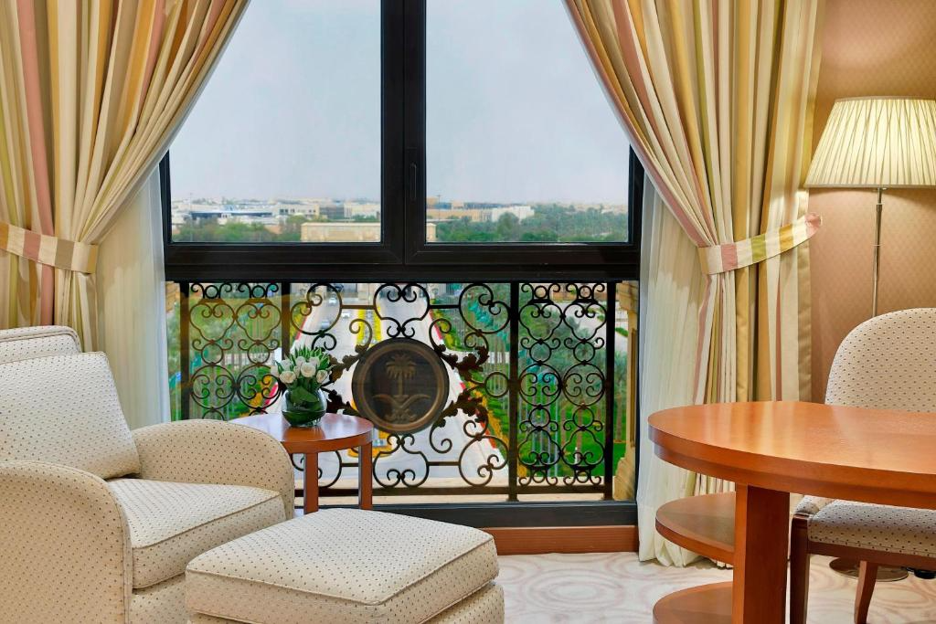 ذا ريتز كارلتون الرياض