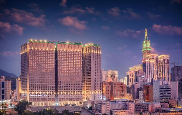 فنادق مكة في رمضان: القرب من الحرم وخدمات الإفطار