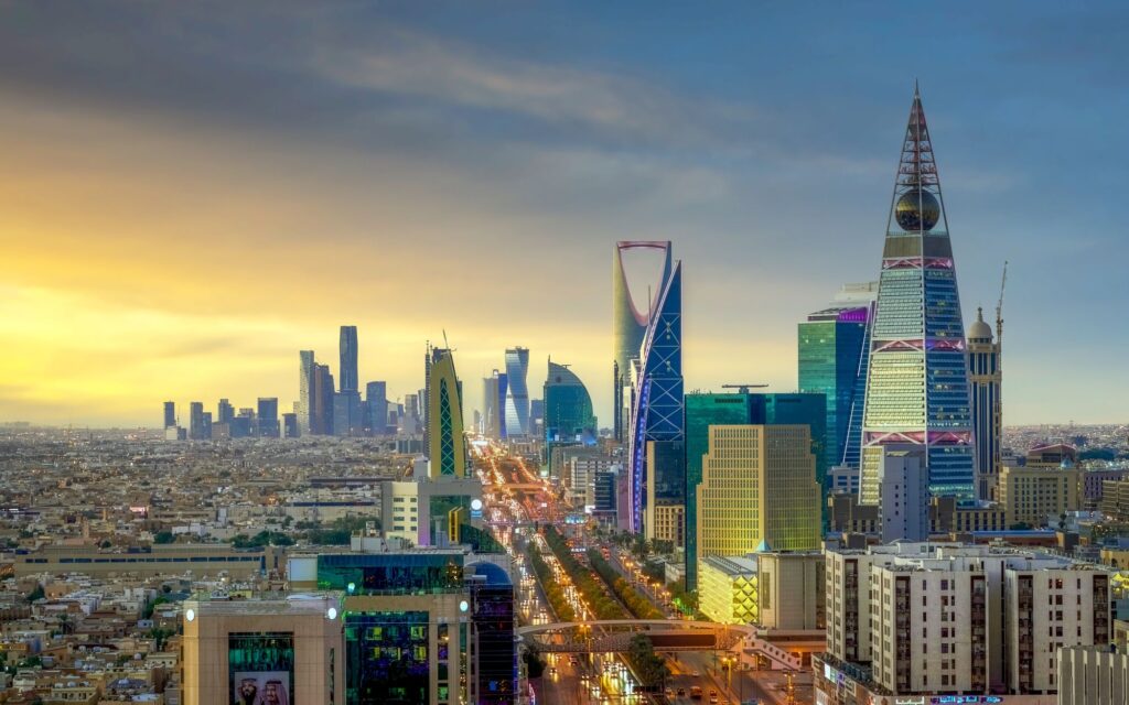 حجز فنادق الرياض رخيصة: كيف توفر في رحلتك وتستمتع بإقامة مريحة؟